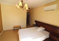 REF 10172 Bargain South-Facing Gran Alacant Villa master bedroom