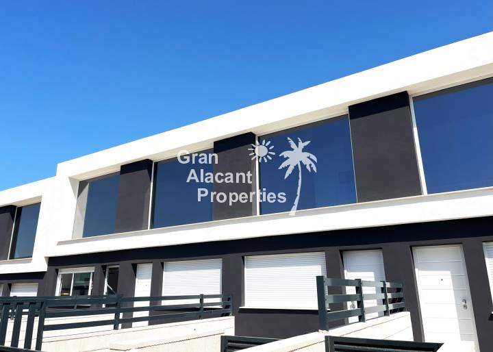 Adosado - Nueva construcción  - Gran Alacant - Gran Alacant