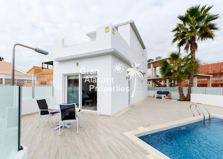 Adosado - Nueva construcción  - Torrevieja - Torrevieja
