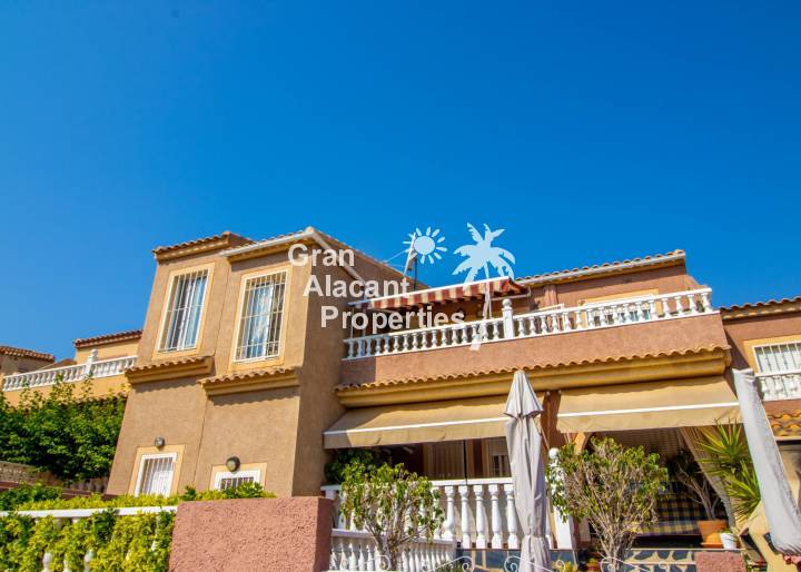 Apartamento - Venta - Gran Alacant - Monte y Mar