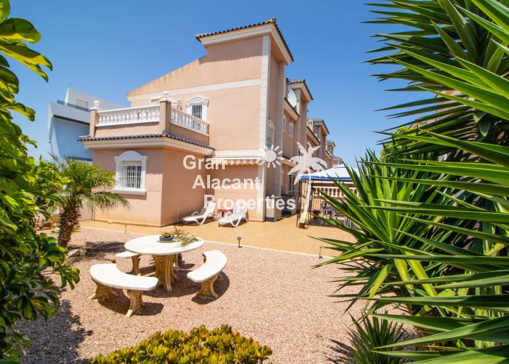 Chalet Semi Adosado - Venta - Gran Alacant - Puerto Marino