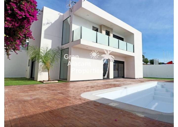 detached - New Build - Fortuna - Fortuna