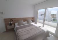 New Build - detached - Entrenaranjos