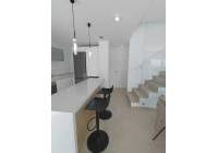 New Build - detached - Entrenaranjos