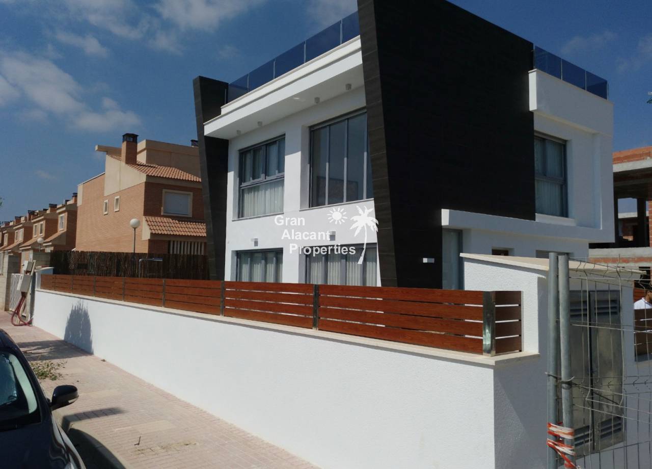 Nueva construcción  - Chalet Independiente - Gran Alacant - Monte y Mar