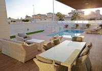 Nueva construcción  - Villa - Dehesa de Campoamor