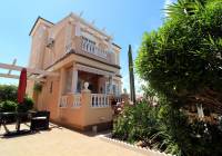 REF 10185 Immaculate 3 Bed Detached Villa In Puerto Marino