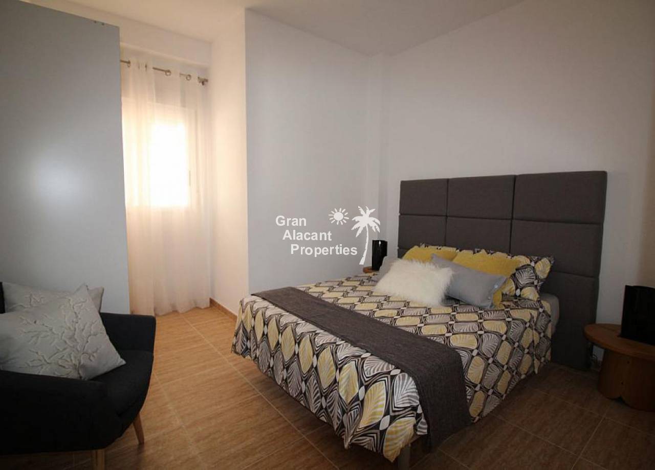 REF 10228 Obra nueva apartamentos en Playa del Pinet dormitorio 1
