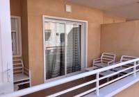 REF 10228 Obra nueva apartamentos en Playa del Pinet terraza aceso salon