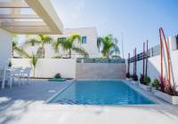 REF 10480 Los Montesinos new build villa pool