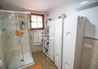 REF 10648 ensuite bathroom