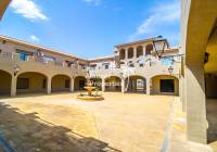 REF 10648 EVOCA Resort