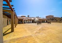REF 10648 EVOCA Resort