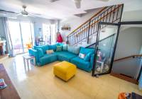 REF 10657 living room