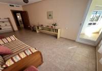 Sale - Apartment - Torrevieja - Centro