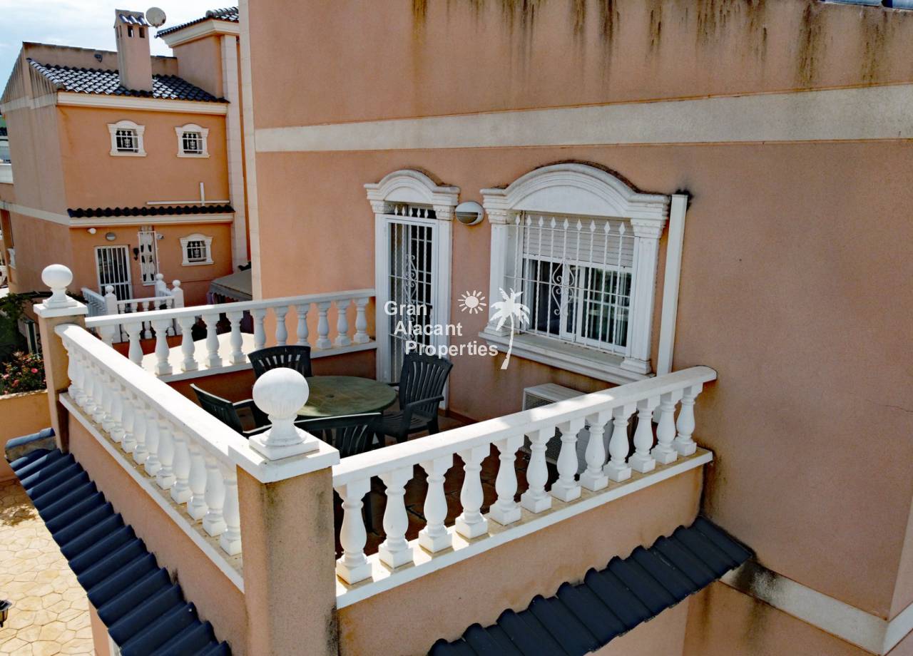 Sale - Semi Detached Villa - Gran Alacant - Puerto Marino