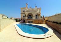 Sale - Villa - Monforte del Cid - Montecid