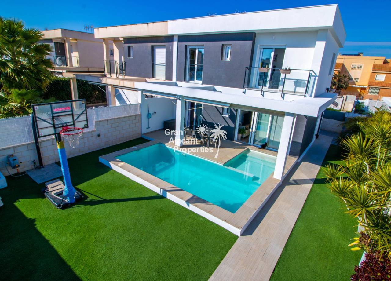 Semi Detached Villa - Sale - Gran Alacant - 10626