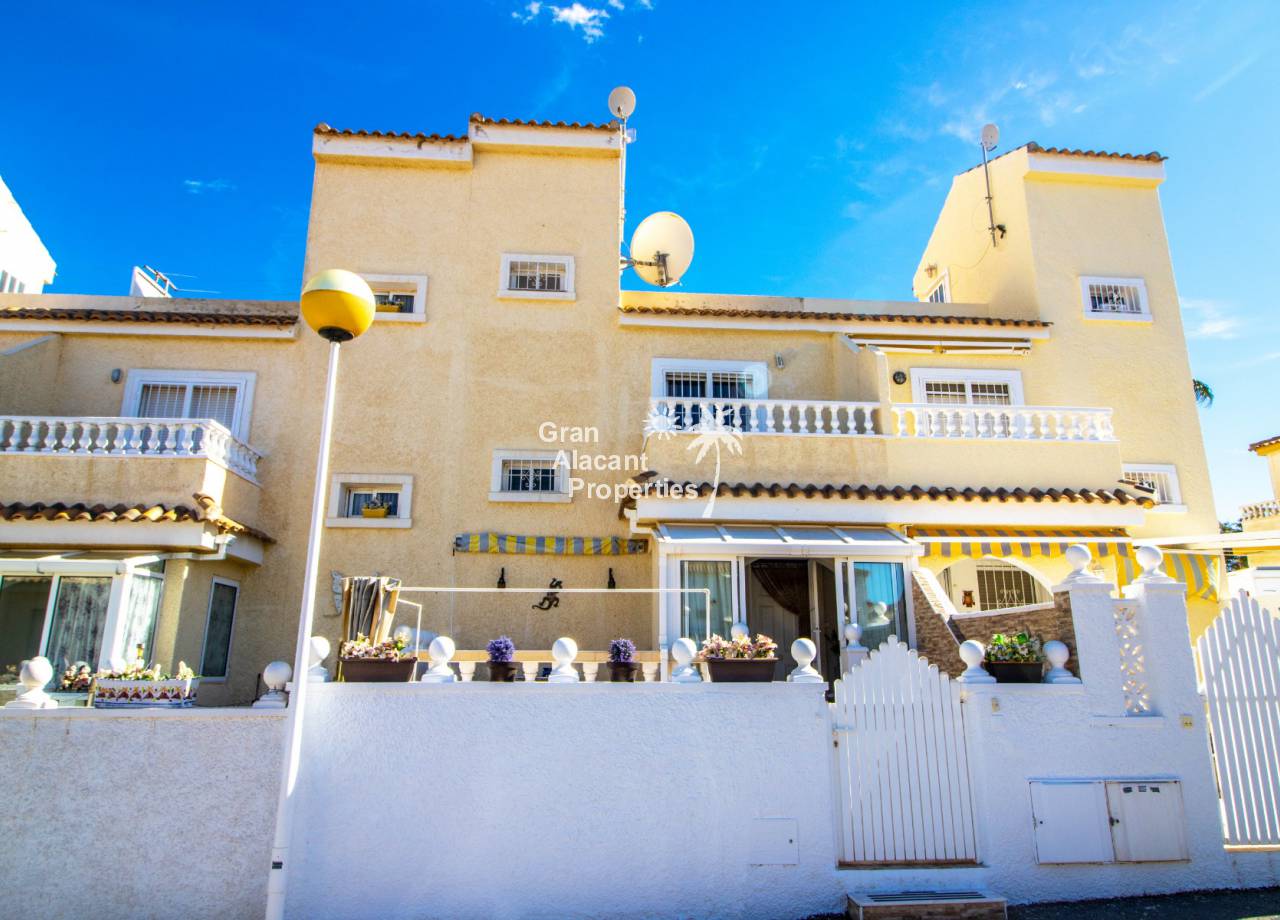 Townhouse - Sale - Gran Alacant - 10570