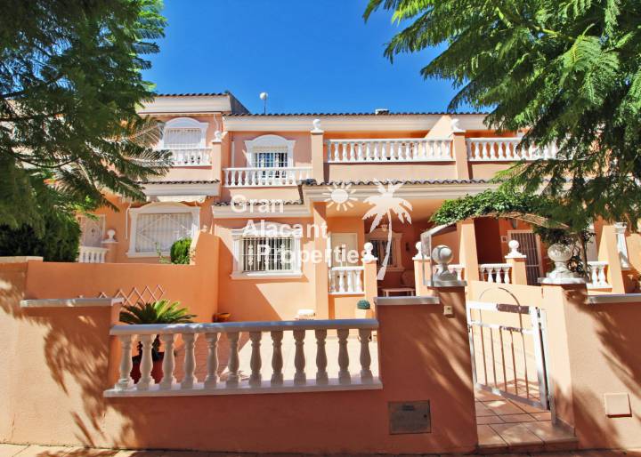 Townhouse - Sale - Gran Alacant - Mediterráneo