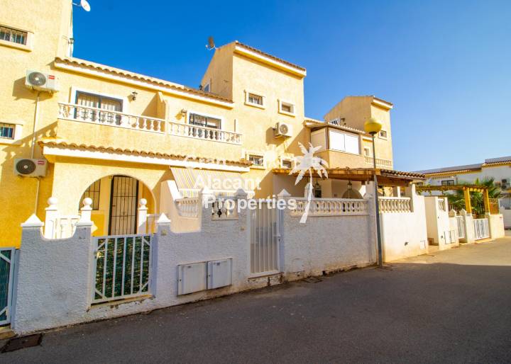 Townhouse - Sale - Gran Alacant - Monte y Mar