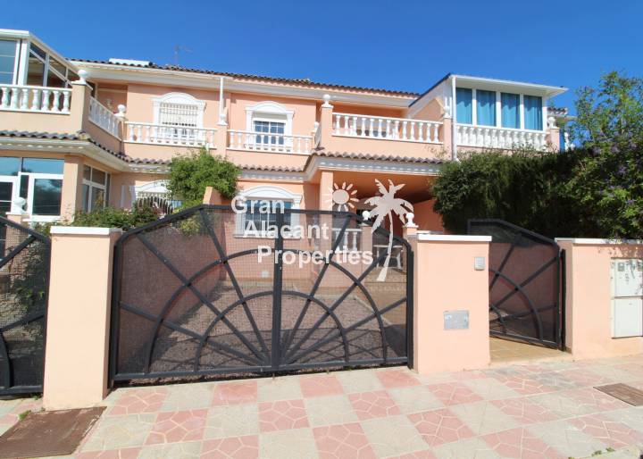 Townhouse - Sale - Gran Alacant - Puerto Marino
