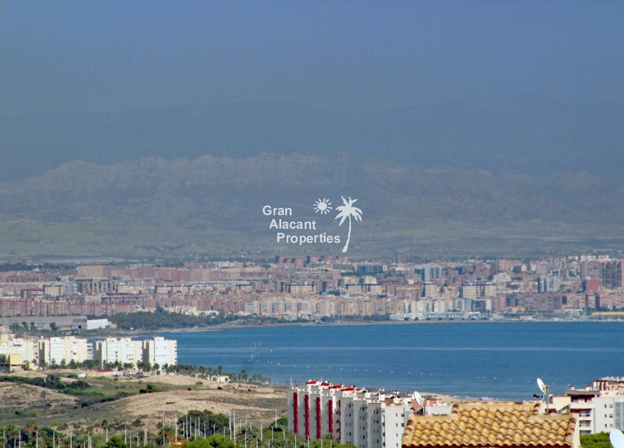 Venta - Casa Esquina - Gran Alacant - Monte y Mar
