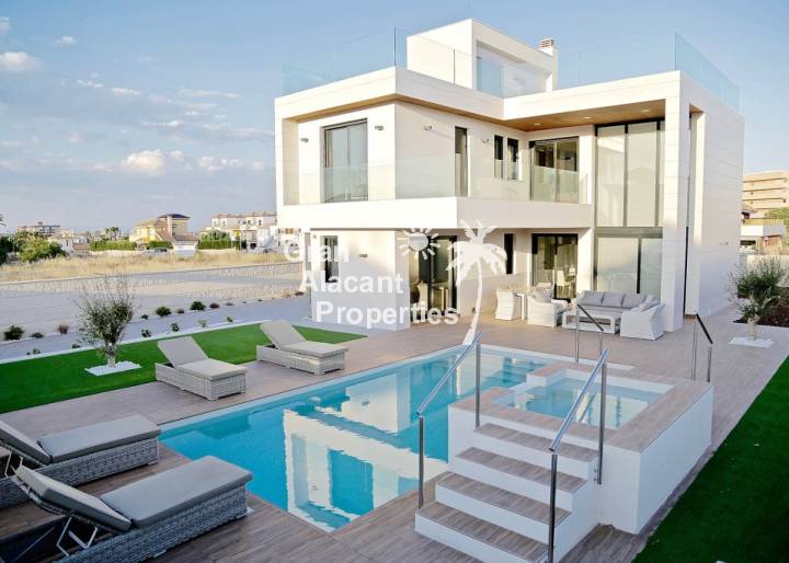 Villa - Nueva construcción  - Dehesa de Campoamor - Dehesa de Campoamor