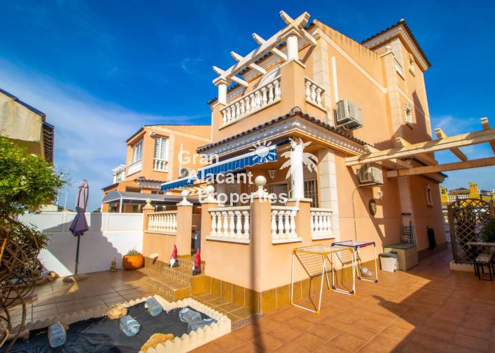 Villa - Sale - Gran Alacant - Puerto Marino