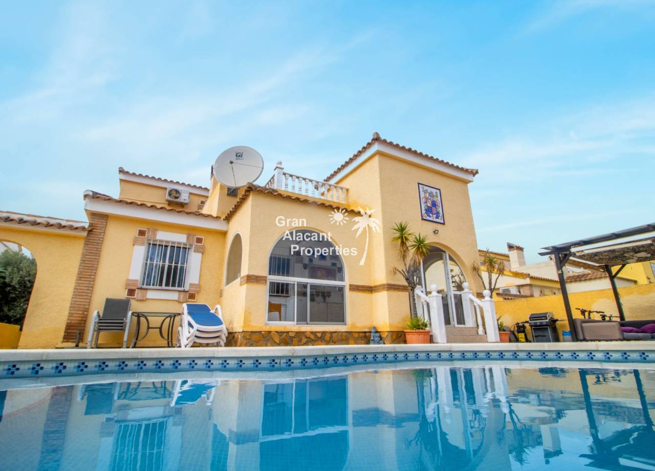 Villa - Venta - Gran Alacant - 10670