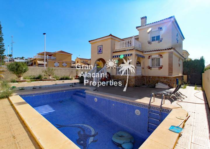 Villa - Venta - Gran Alacant - Monte y Mar